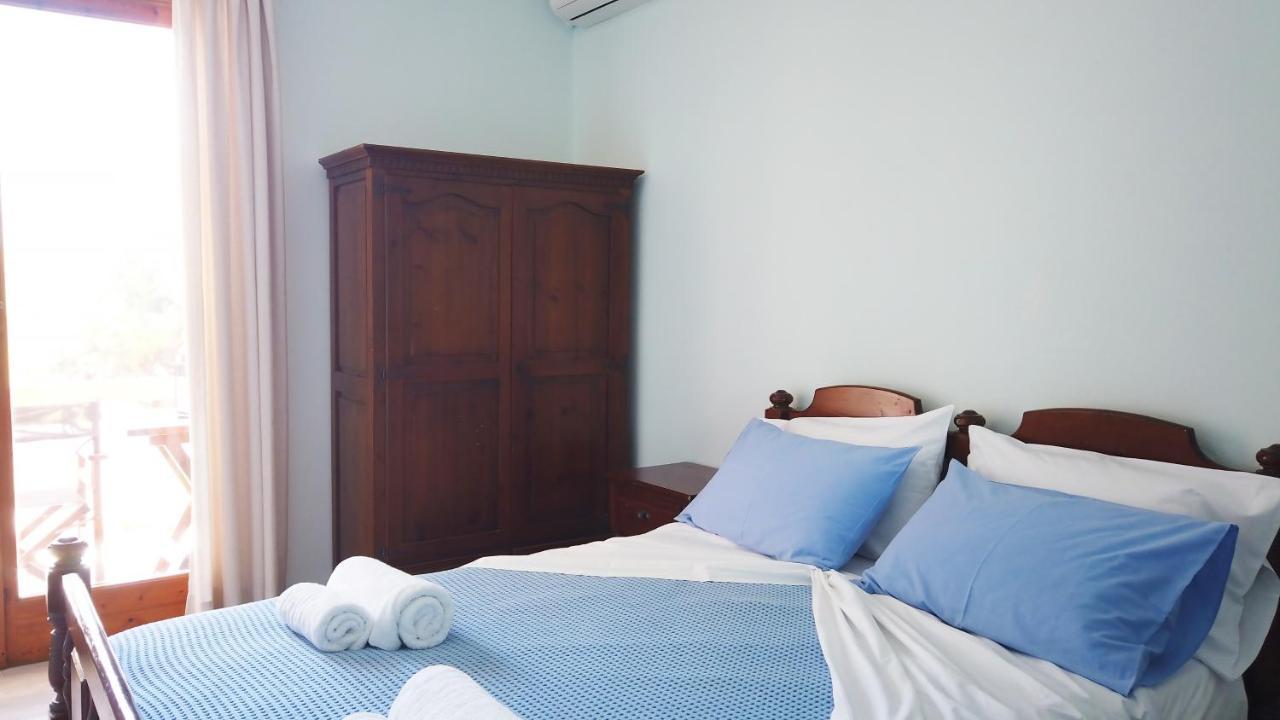 Fistiki Rooms Agia Marina  Eksteriør billede